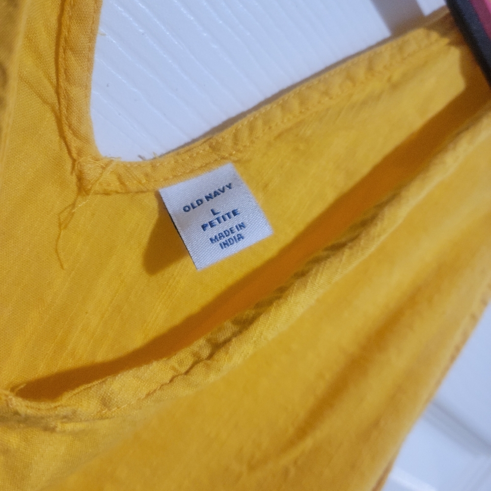 ☀️Yellow Tank☀️ - Picture 2 of 3